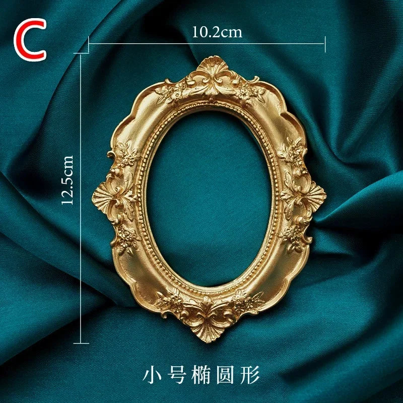 Golden Retro Photo Frame Nail Art Jewelry Decoration Home Decoration Photography Background Shooting Photo Props Qme C