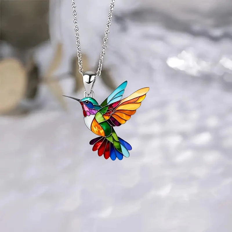 Elegant Hummingbird Necklace Women Exquisite Alloy Pendant Jewelry Qme