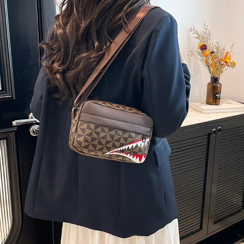 Casual Fashion Crossbody Large Capacity Small Square Bag Creative Qme