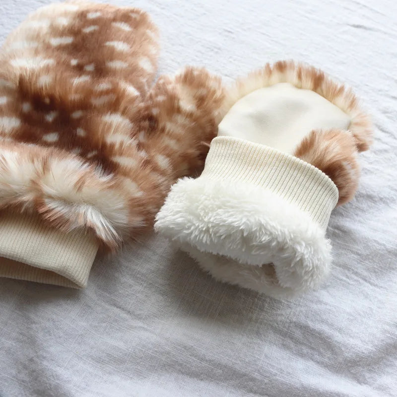 Full Finger Winter Warm Cute Mori Deer Outdoor Plush Gloves Christmas Qme