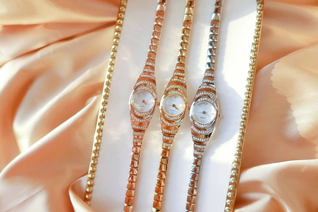 Ladies Quartz Wrist Watches Dress Watch Women Crystal Diamond Watches Gold Silver Clock Women Montre Femme Qme