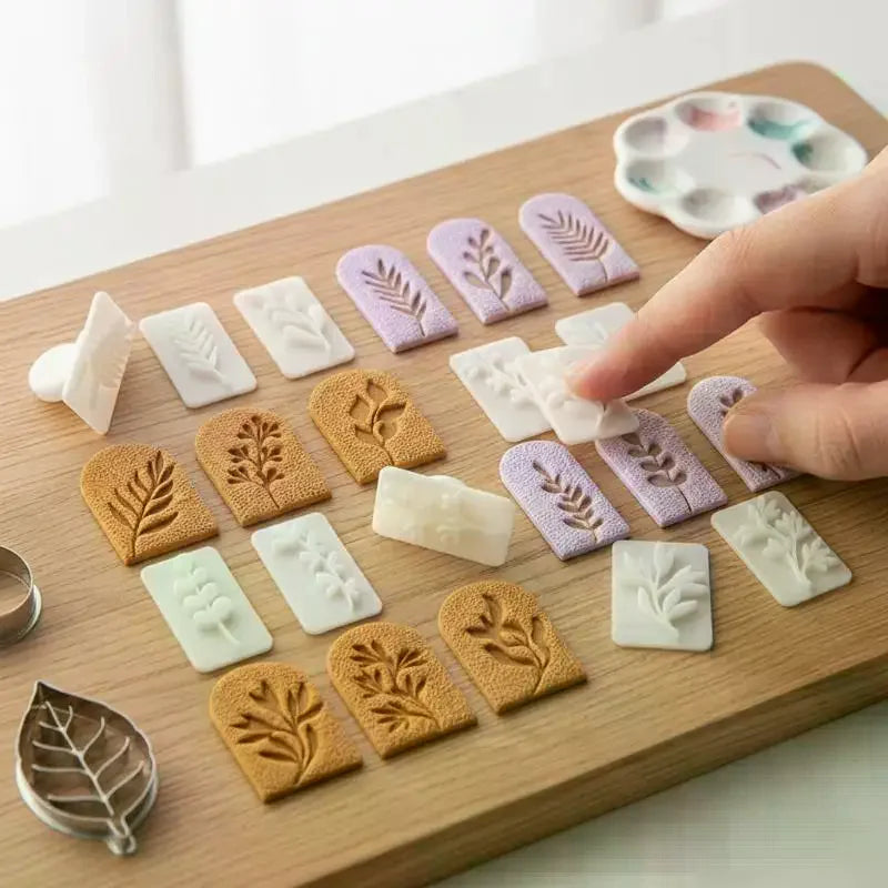 7Pcs Botanical Leaf Pattern Clay Earring Molds Set Fresh Plant Vine Leaves Clay Cutters Tools For Earring Pendant Jewelry Making Qme