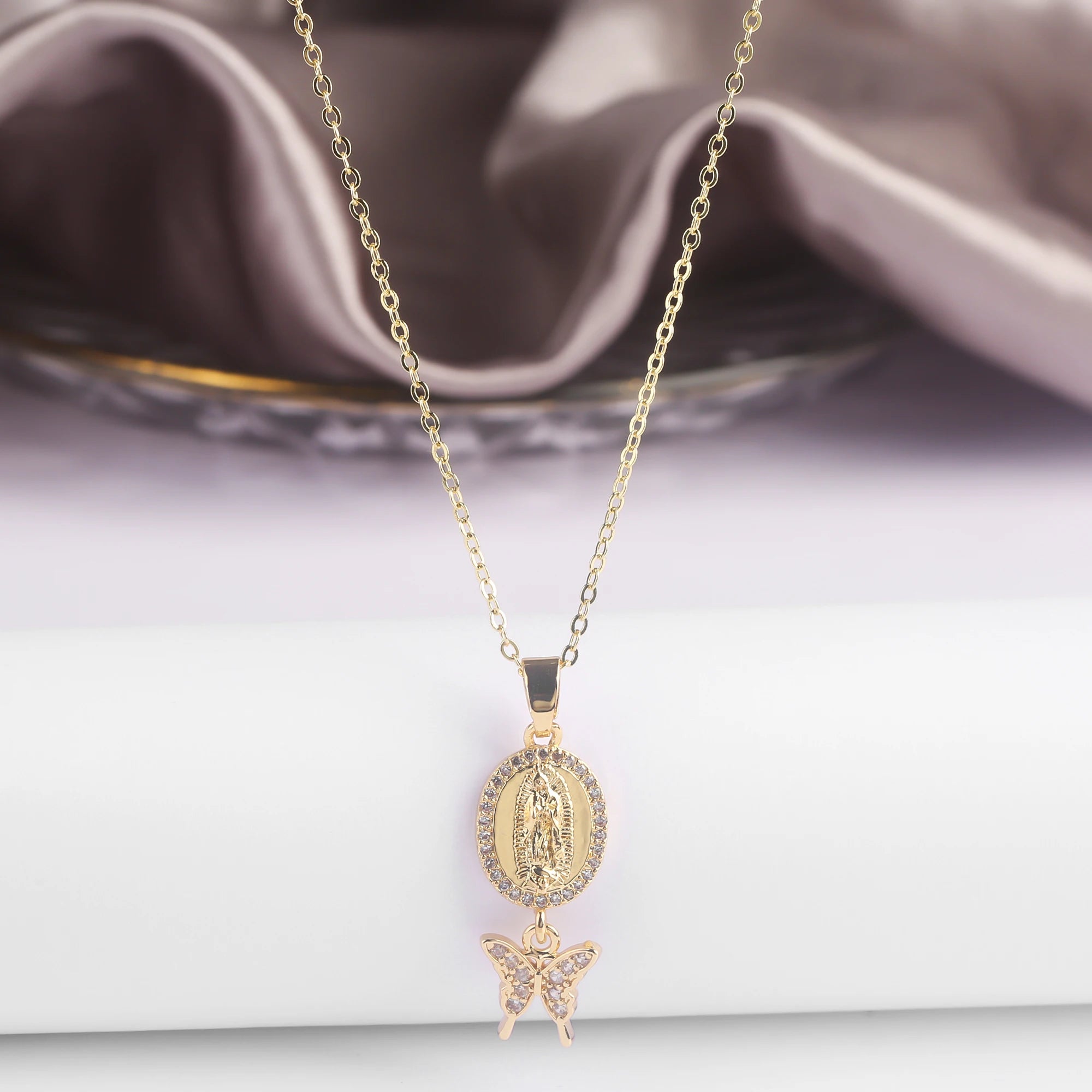 6 Design Cute Female Crystal Zircon Necklace Classic St Jude Cross