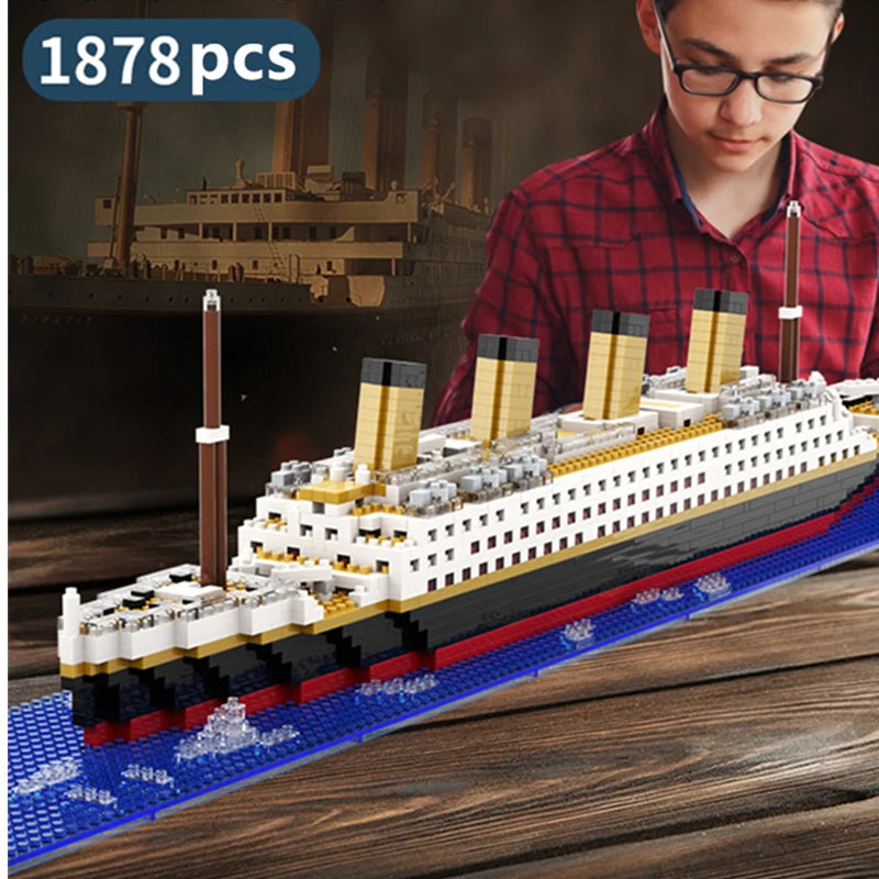 Small Particle Building Block Assembly Toy Titanic Giant Boy Girl Puzzle Cruise Ship Brick Model Kit Desltop Birthday Gift Child Qme