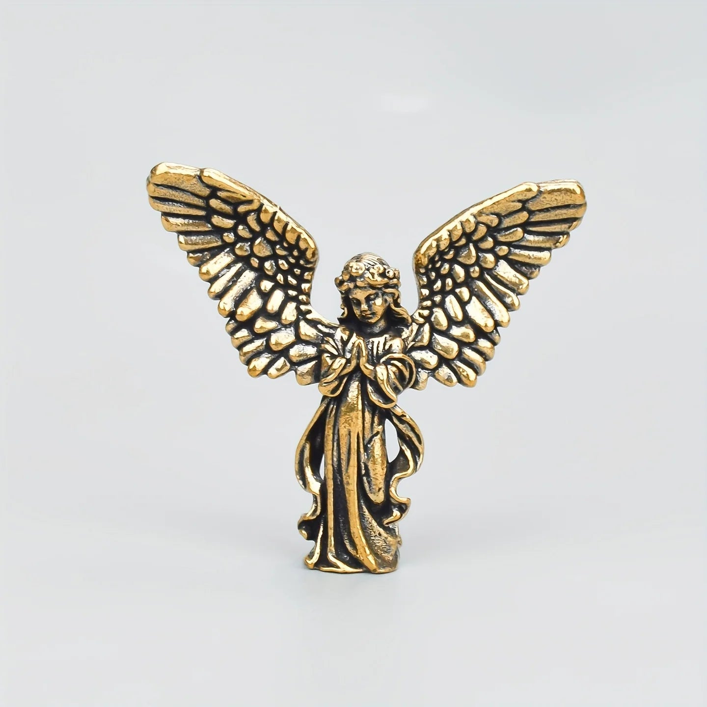 Brass Angel Ornament，Guardian Angel Wings, Stylish And Personalized, Cupid Desktop Decoration, Suitable for Halloween Decor Qme 1pc