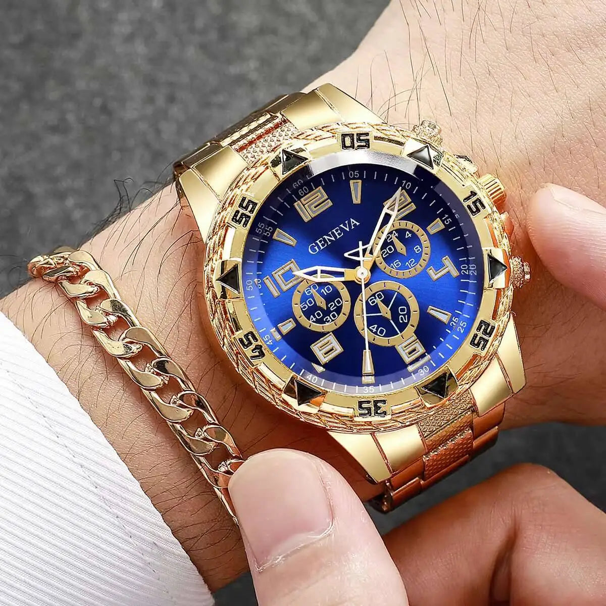 4PCS Large dial men's steel strap watch fashionable business white light glass digital quartz watch set Qme