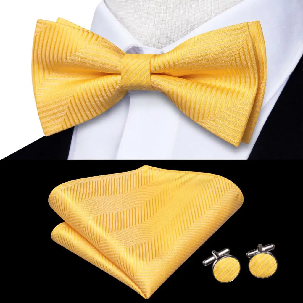 Beige Champagne Gold Mens Bow Tie Hanky Cufflinks Set Jacquard Floral Pre Tied Butterfly Bowtie for Male Wedding silk Business Qme LDLH0575