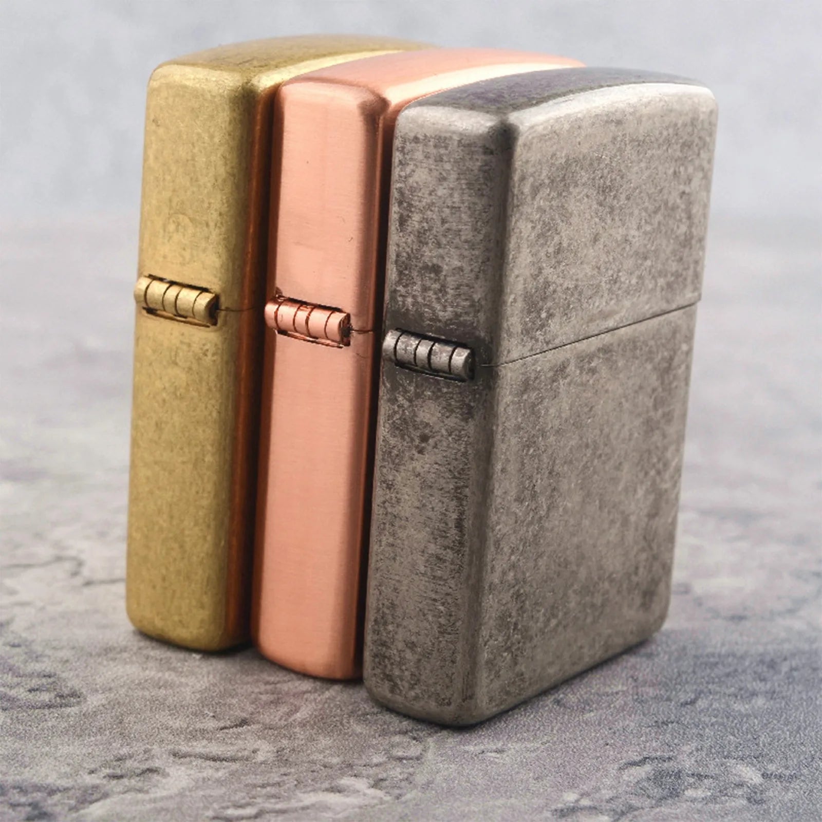 Lighter Cigarette Case Copper Dustproof Moistureproof Universal Lighter Case High-End Lighter Accessories Men Gift Qme