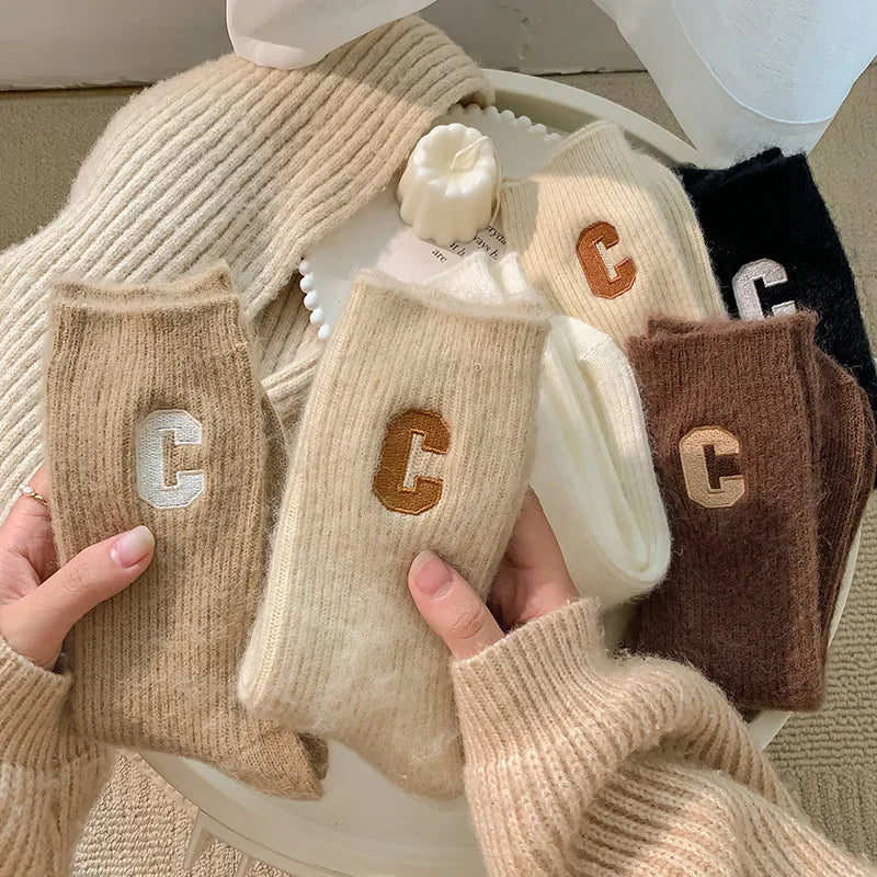 Luxury Women Wool Socks Warm Winter Thick Cashmere Casual Japanese Fashion Solid Color Comfortable Home Sock Long High Quality Qme