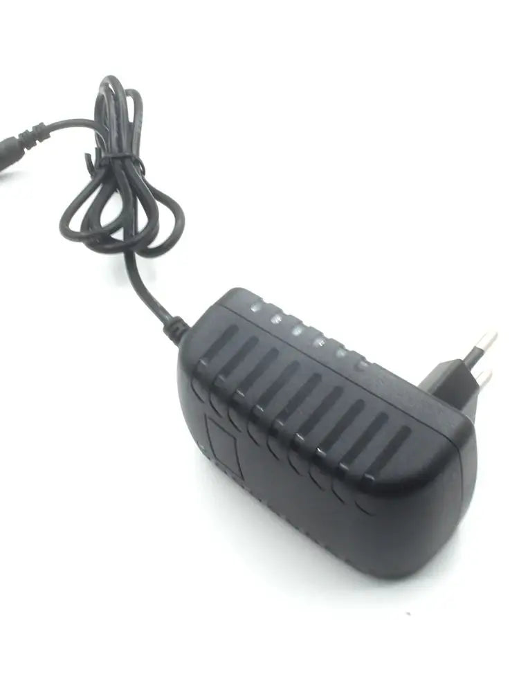 DC Power 21V 2A 18650 Lithium Battery Charger 18V 0.5A 1A 2A 4 Series Li-ion Battery Pack 5.5mm x 2.1mm With clip Qme