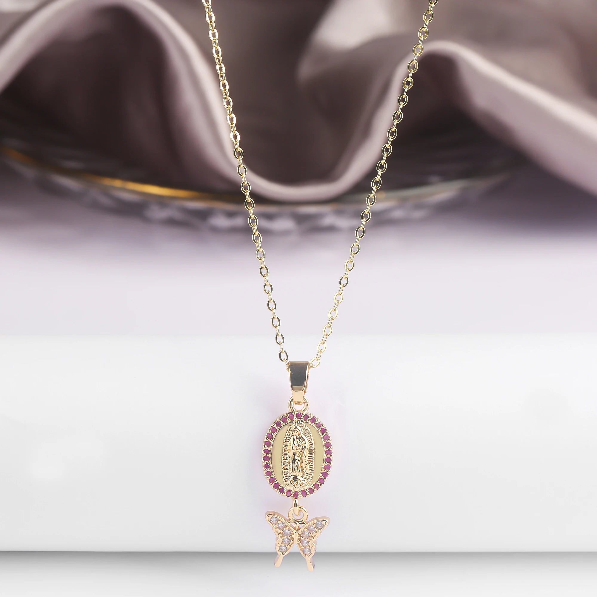 6 Color New Design Cute Female Crystal Zircon Necklace Classic St. Jude Cross Pendant Necklace For Women Men Party Jewelry Gifts Qme Style 17