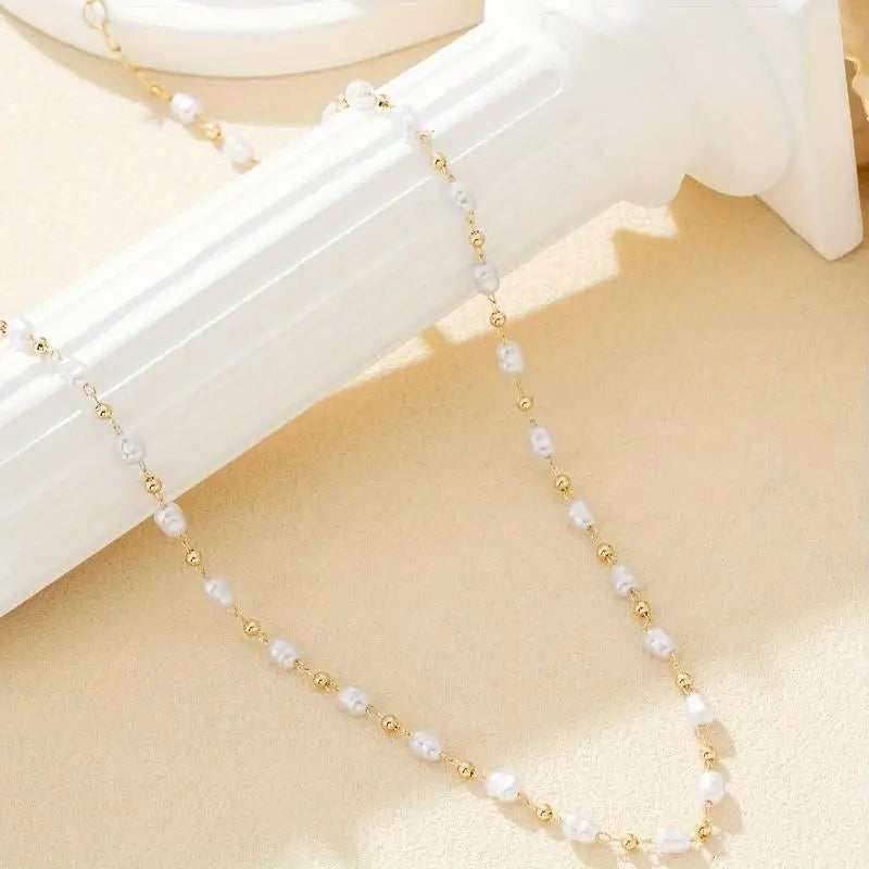Pearl Choker Necklace French Retro Court Style Gold Plated Alloy Jewelry for Women Dinner Prom Fashion Accessory Qme