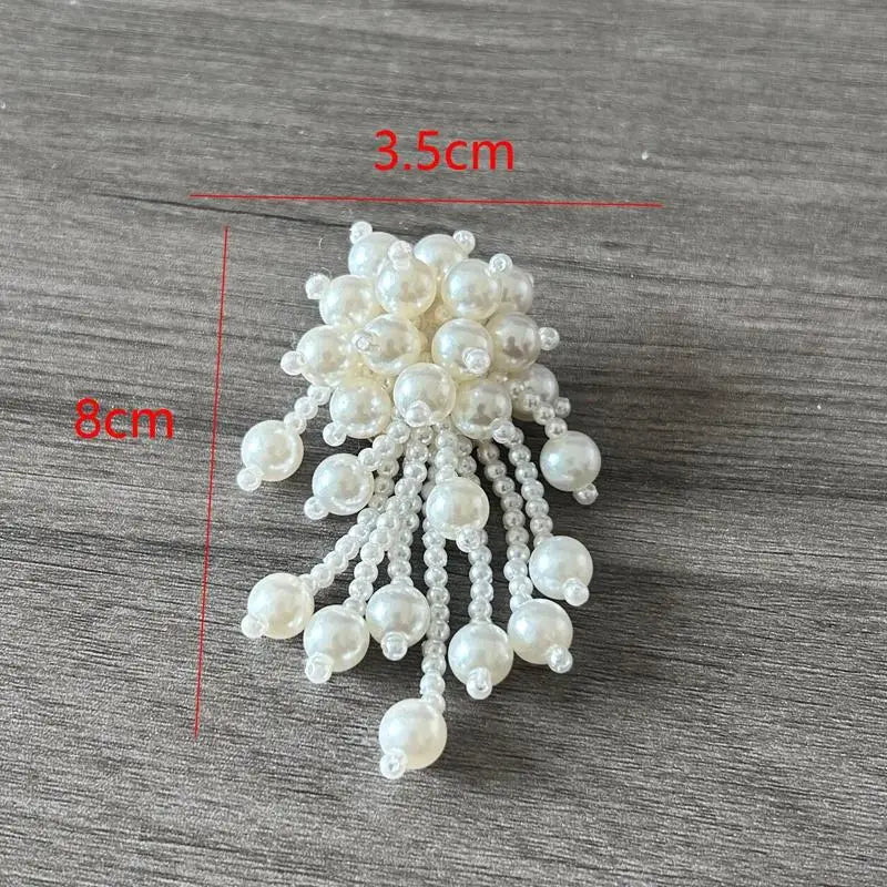 Fashion Beaded Tassel Brooch French Elegance Flower Design Pin Women Accessories Qme