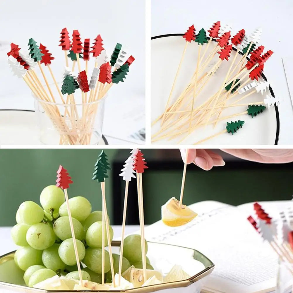 50Pcs/set Christmas Fruit Sticks Disposable Bamboo Sticks Snowflake Christmas Tree Elk Santa Claus Snowman Sticks Xmas Ornaments Qme