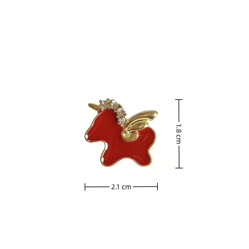 Cute Red Dripping Oil Zodiac Pony Brooches Versatile Animals Horse Corsage Pins Clothing Accessories New Year's Day Gifts Qme