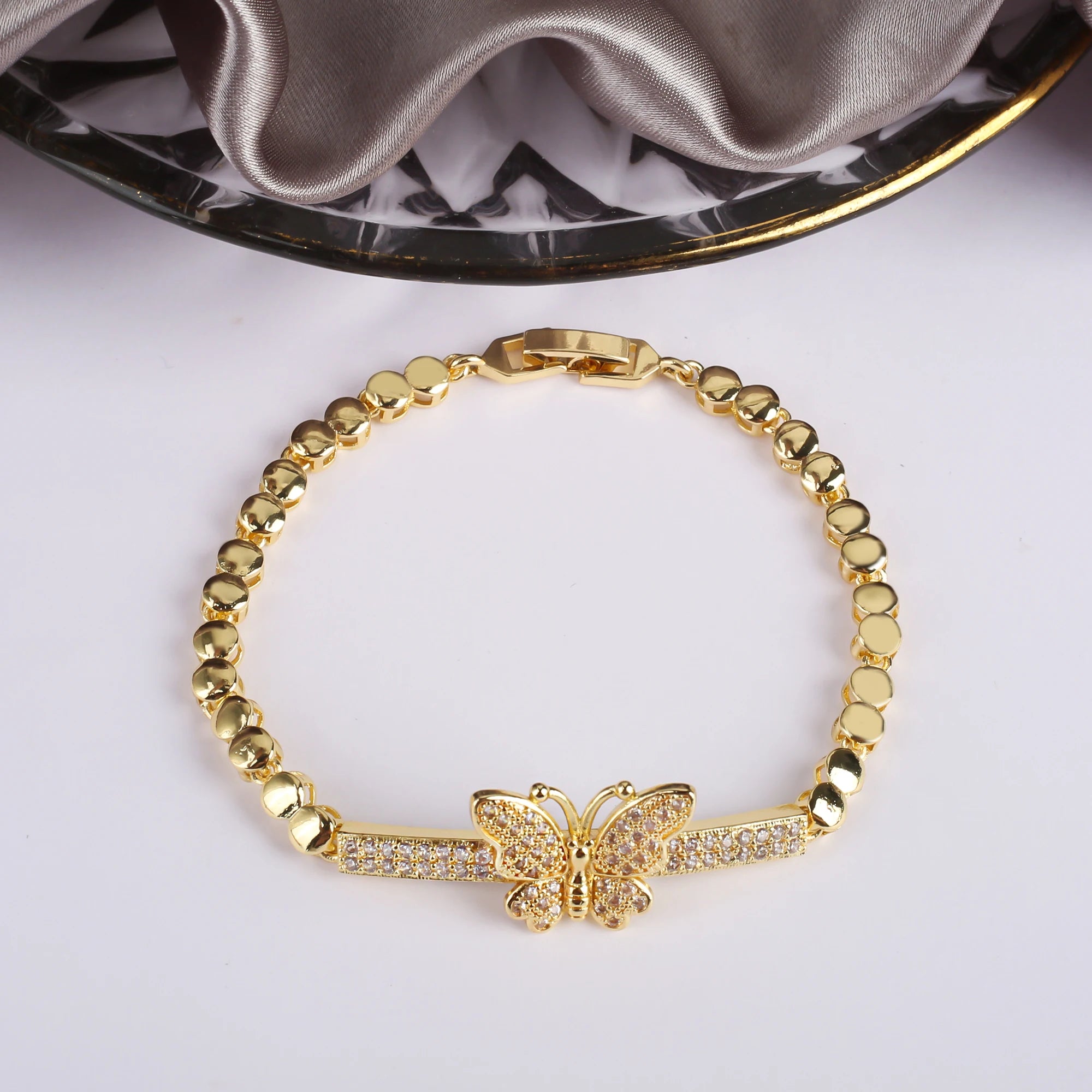 10 Style Classic Shiny CZ Heart Shaped Butterfly Star Geometric Bracelet Delicate For Women Party Wedding Jewelry Gift Wholesale Qme 9