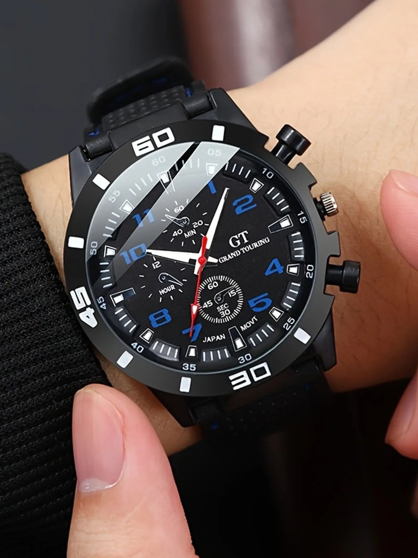 3-piece Classic and fashionable silicone car line men's quartz watch, casual and fashionable watch Qme