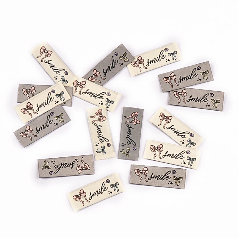 50pcs 15x40mm bowknot Rectangular Embroidery Label For Clothing Bag Decoration Accessories DIY Handmade Sewing Supplies cp4180 Qme