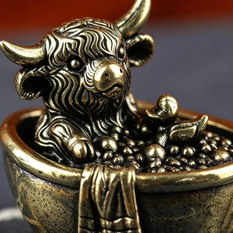 Handmade Vintage Highland Cow Figurine Solid Brass Mini Lucky Qme