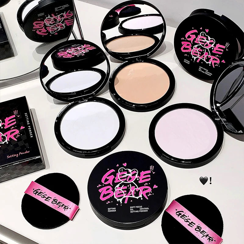Gege Bear Soft Oil Control Large Capacity Setting Powder Matte Qme