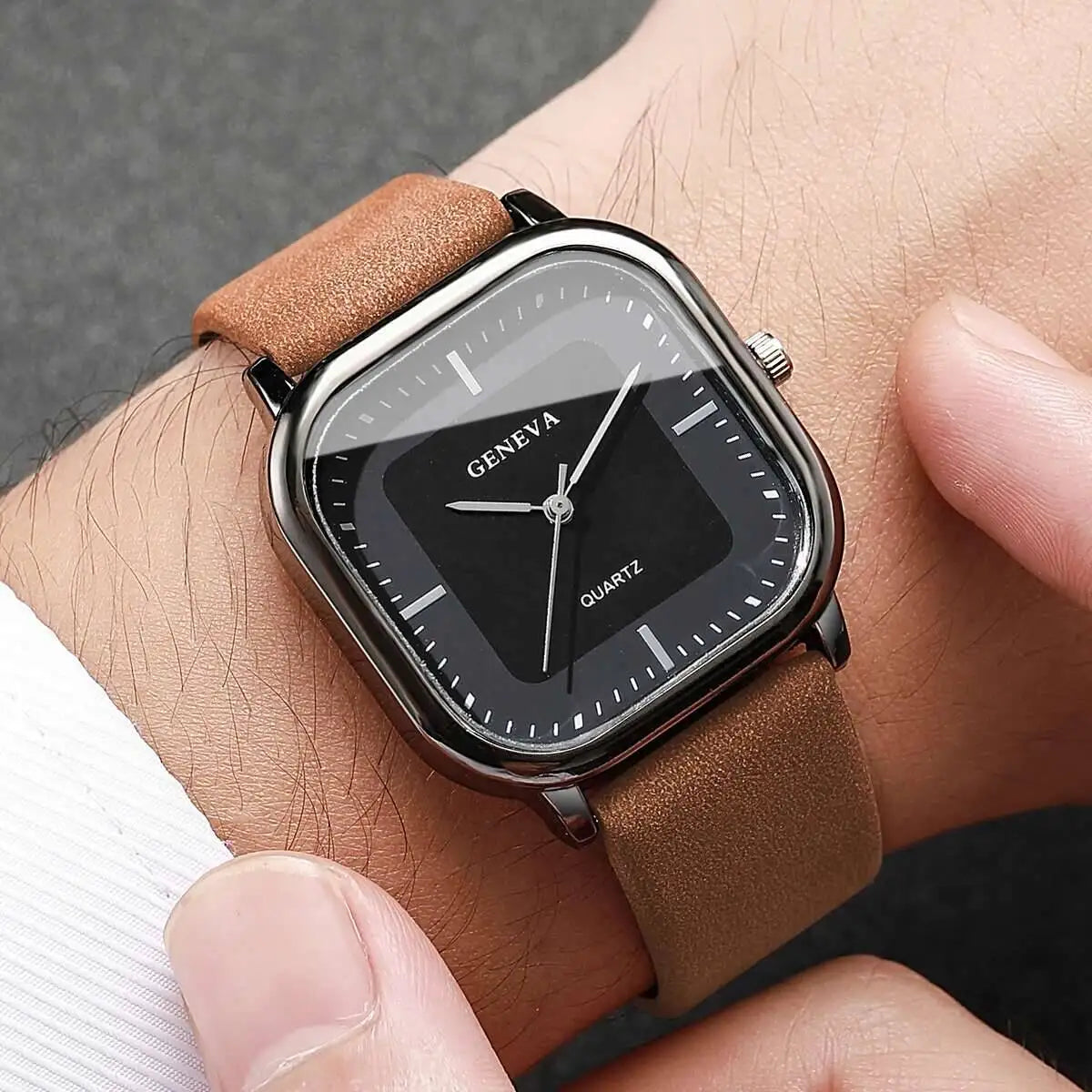 Square Watch: Unisex, Fashionable Quartz Watch with Minimalist & Trendy Design, Faux Leather Accents and Alloy Material Qme brown
