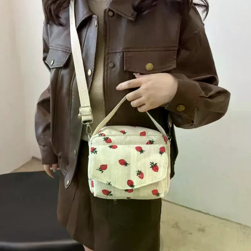 Strawberry Pattern Messenger Bags Corduroy Women's Small Shoulder Bag Teenager Girl Crossbody Bag Cute Tote Student Square Bag Qme