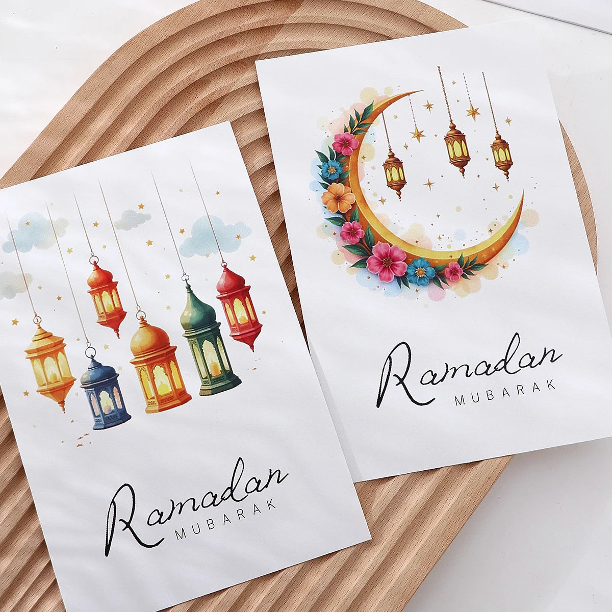 Islamic Greeting Card Set, 6 Eid Gift Card Designs Featuring Moonlight, Flowers, and Lanterns, Size 4.65× 7.01inch , Includes Envelopes and Stickers, Holiday Greeting Card Set, Ramadan DIY Holiday Decorations Qme