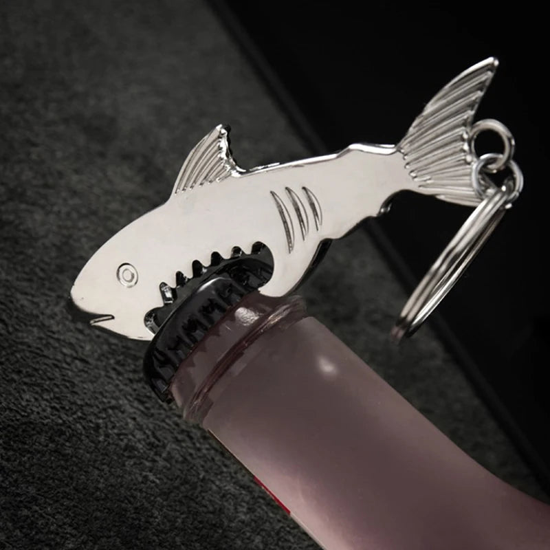 1Pc Shark Bottle Opener Keychain Shaped Zinc Alloy Beer Bottle Opener Women Men Key Ring Unique Creative Gift. Qme