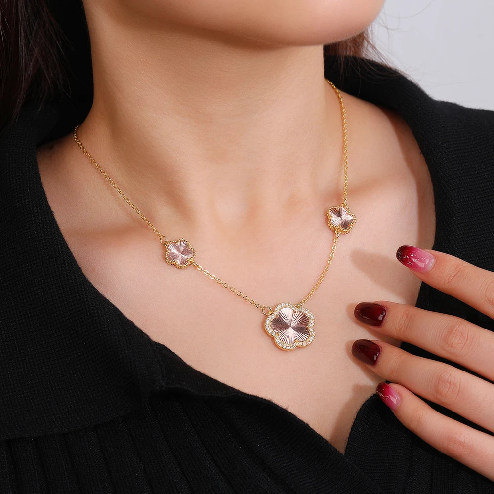 High-Quality Copper Plated 18k Gold Five-Leaf Clover Necklace Fashion Simple For Woman Girl Necklace Birthday Party Jewelry Gift Qme