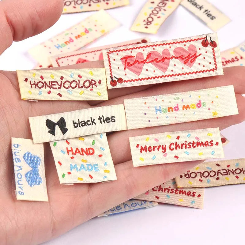 30pcs 12-53mm mixed styles Handmade Fabric Labels, Cute Print Cotton Sew On Tags for DIY Clothes Bags Crafts Decoration cp3859 Qme
