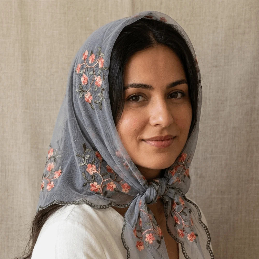 Elegant Ethnic Plum Blossom Scarf Thin Lace Square Headkercheif Hijab Qme