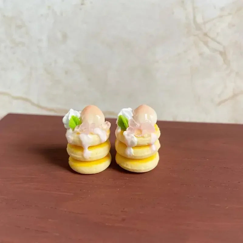 1pcs Miniature Dollhouse Food Toy Peach 3-layer Cream Cake Model DIY Decoration For Doll Accessories Kids Gift Qme