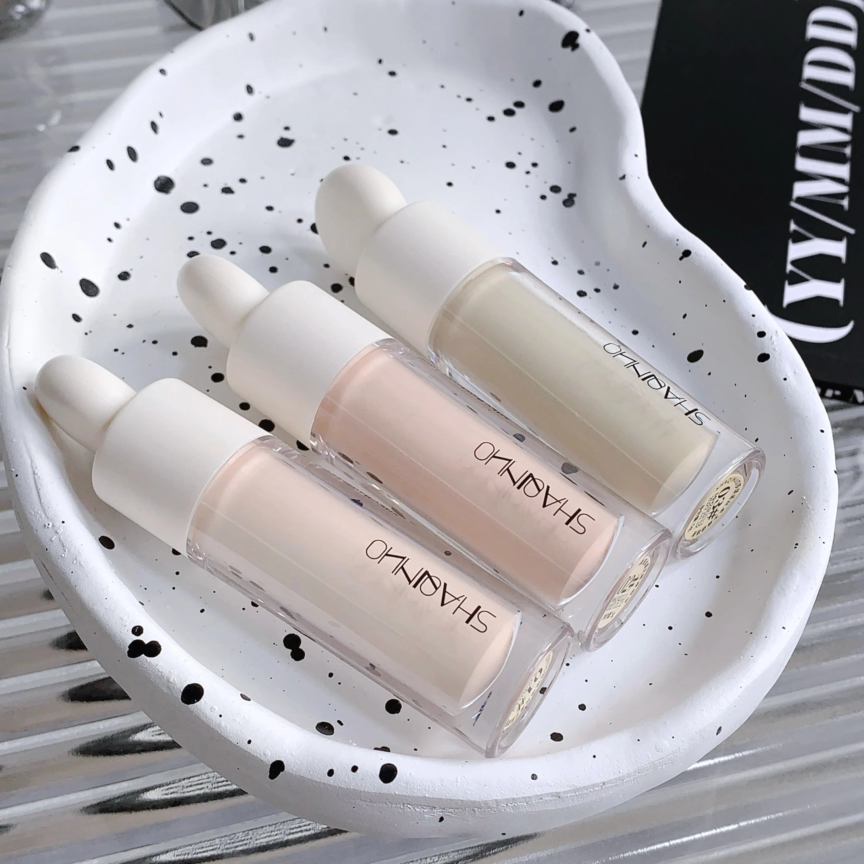 SHAQINUO Seamless Concealer Moisturizing Brightens Covers Dark Qme
