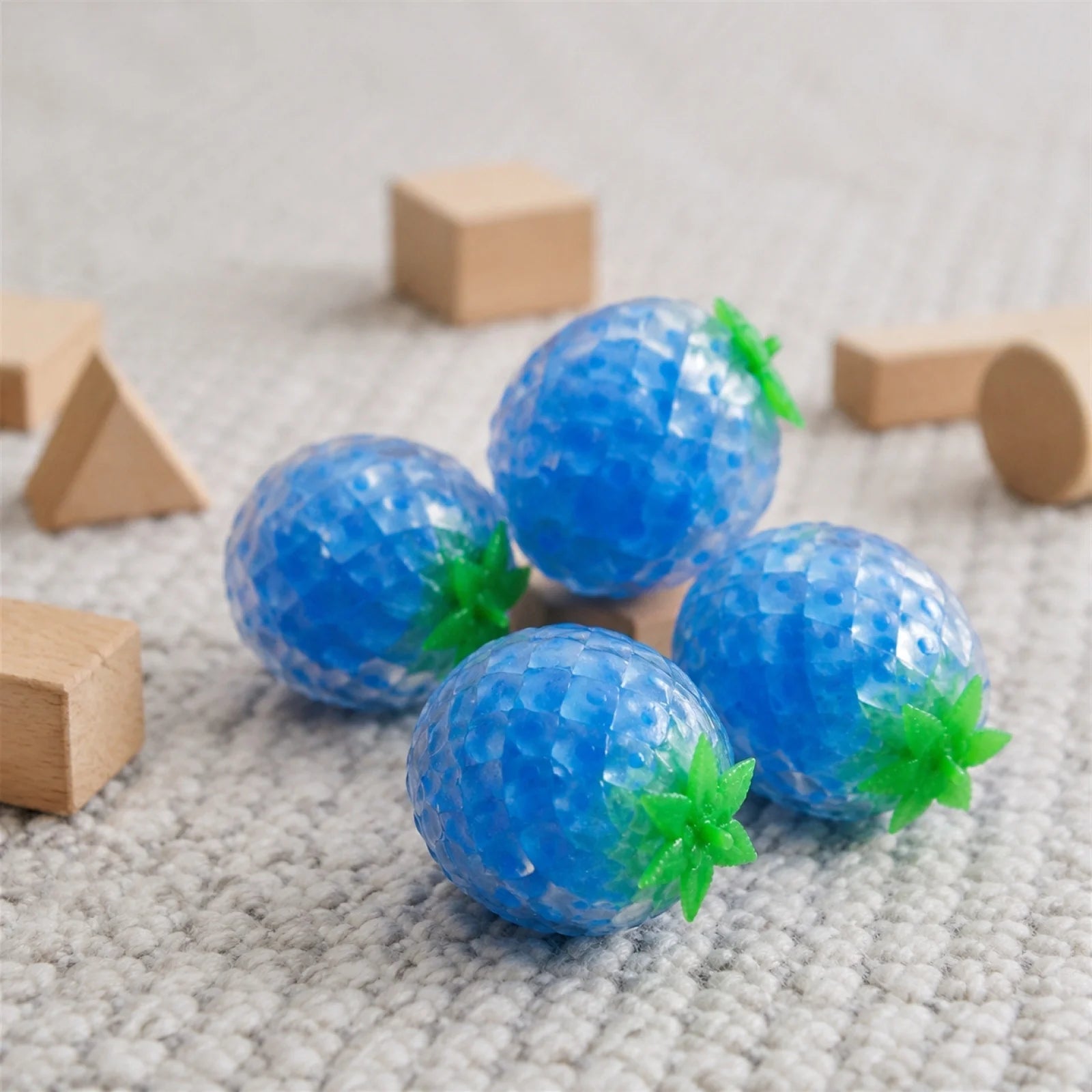 Novelty Blue Pineapple Shaped Stress Relieve Toy Mini Fun Daily Working Studying Fidget Toy Holiday Party DIY Decoration Qme