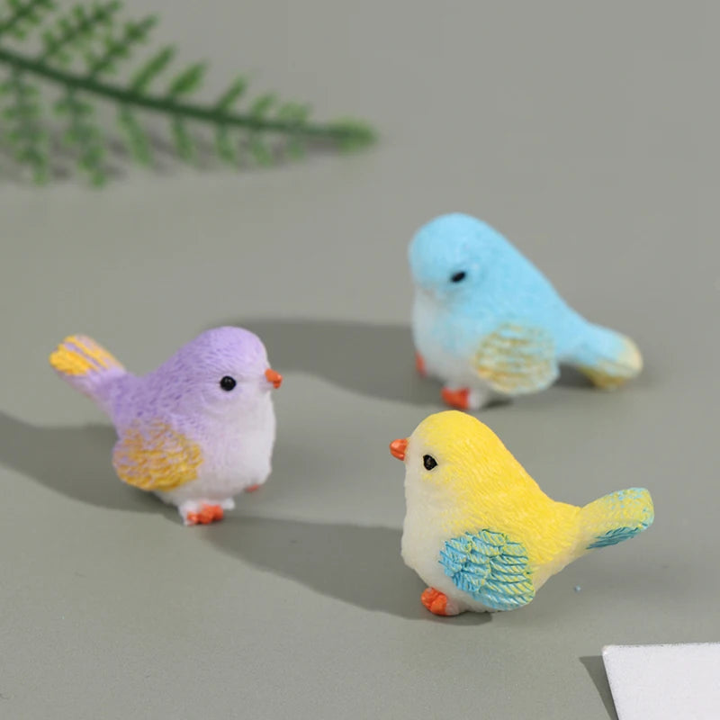 Cute Cartoon Colorful Fly Bird Sparrow Small Statue Figurine Ornament Qme