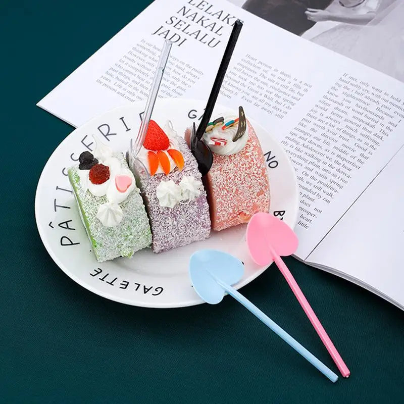 100pcs Heart Shape Disposable Spoons - Colorful Long Handle Dessert Spoons For Ice Cream, Cake, Pastry, Mooncakes | Cute Party Qme