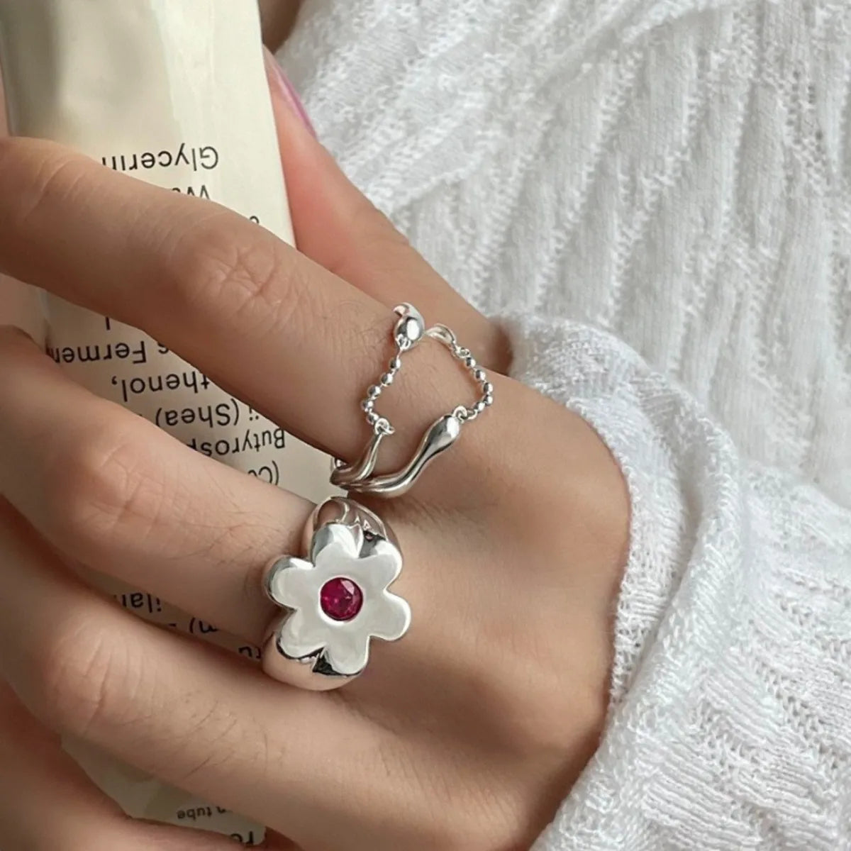 Minimalist Sense of Design Flower Rings for Women Couples Cute Fashion Creative Chain Tassel Geometric Handmade Party Jewelry Qme