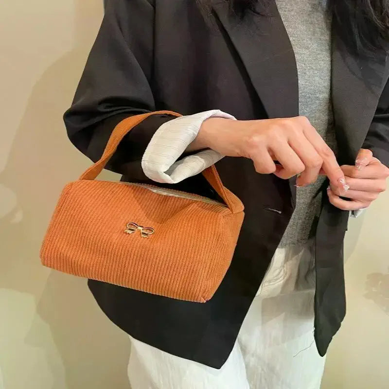 Cosmetic Bags For Women Plush Cute Handbag Soft Comfortable Large Capacity Trendy Handbag For Women With Handle Qme