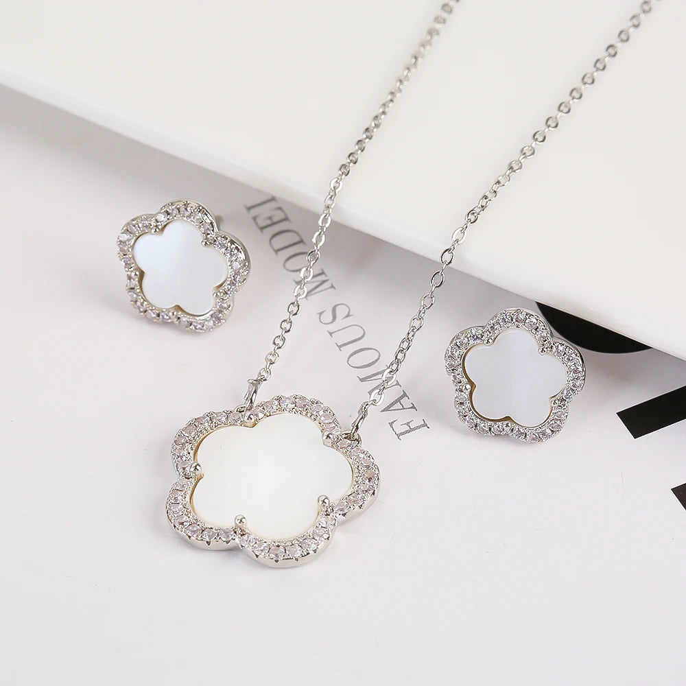 Trendy New Sweet Fashion Natural White Solid Five Leaf Petals Women Jewelry Set Necklace Earrings High Quality Gift Qme 8