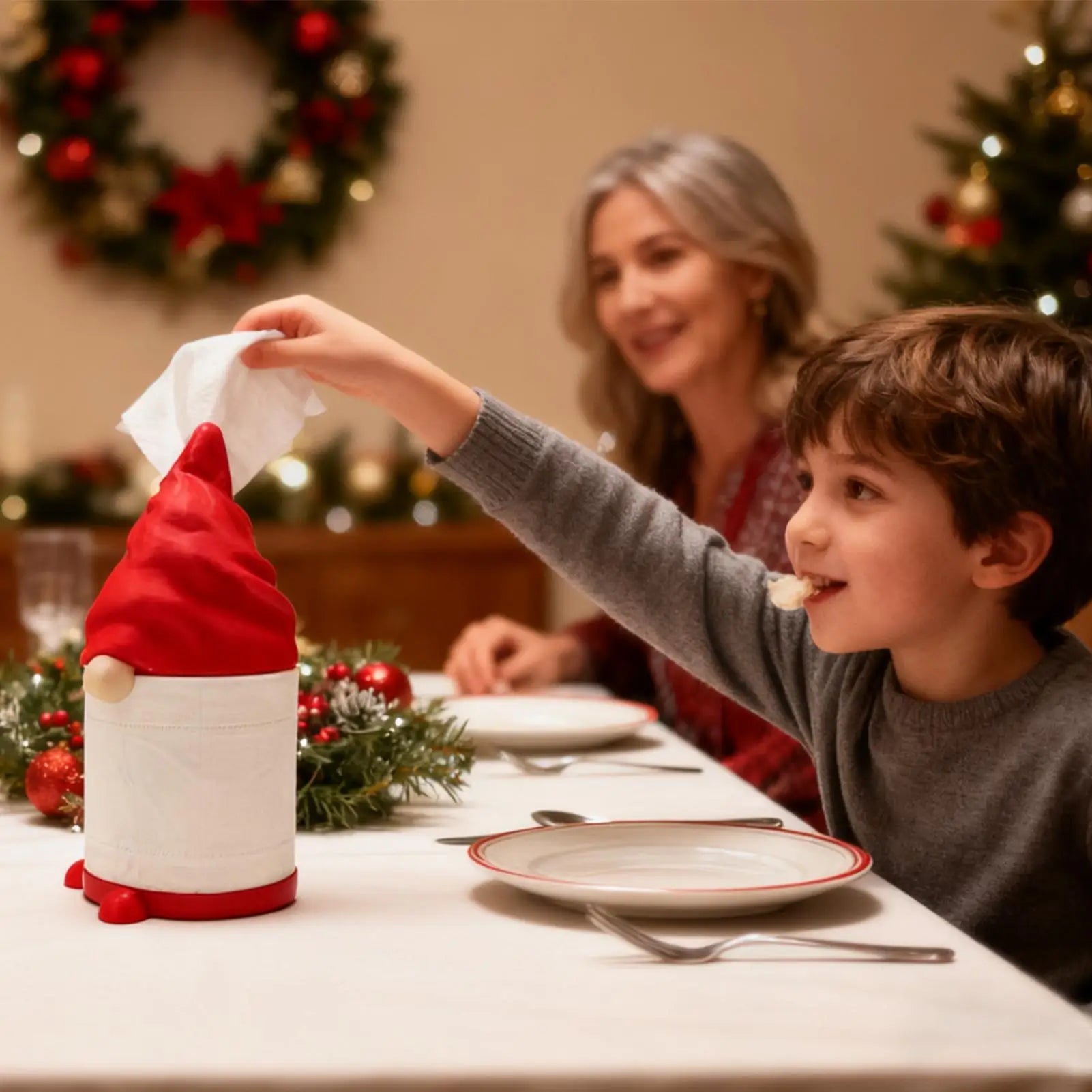 Christmas Paper Towel Holder Non-slip Base Festive Desktop Gnome Qme