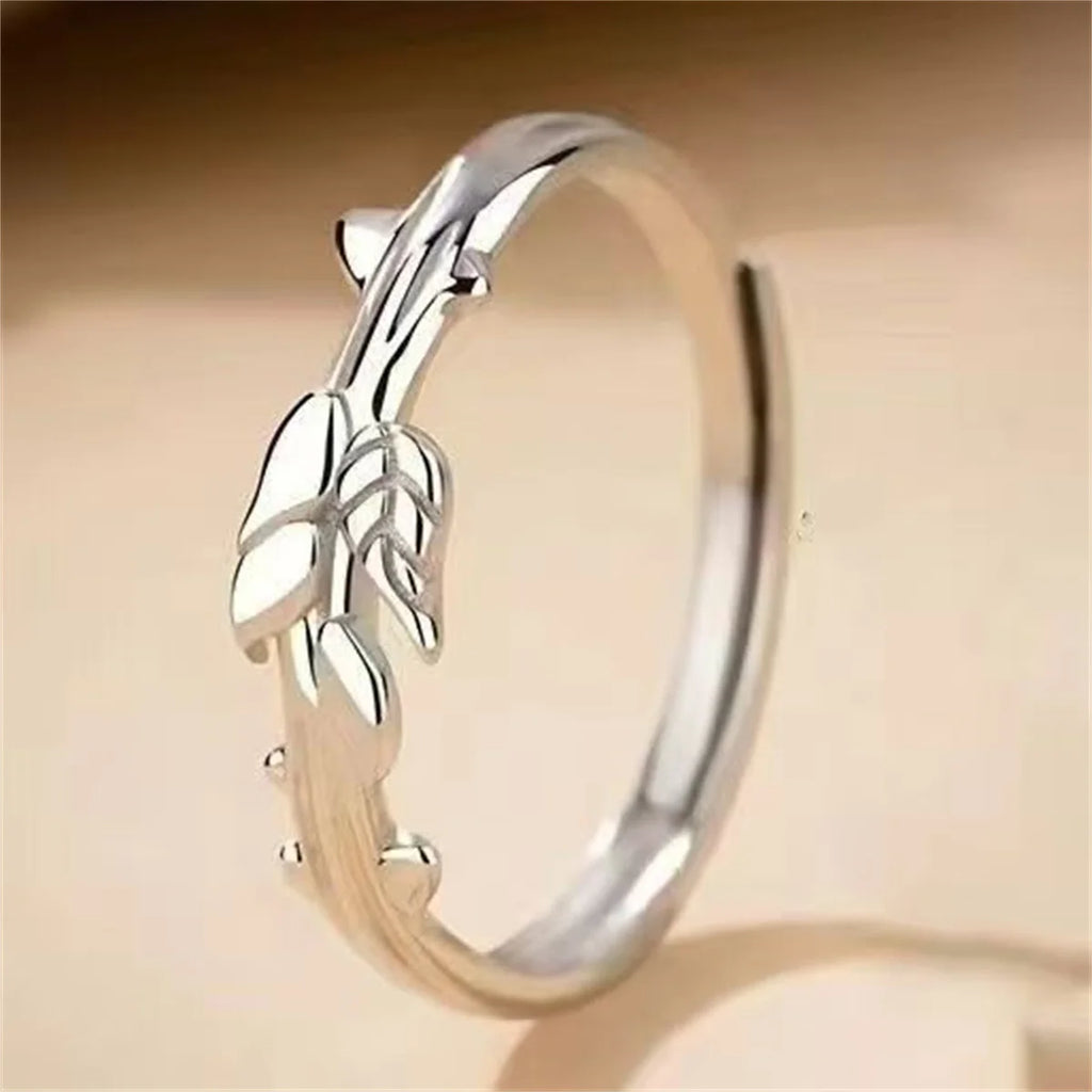 Vintage Hip Hop Couple Unique Black Rose Ring Retro Silver Finger Ring Simple Sweet Wedding Gifts For Women Flower Ring Qme