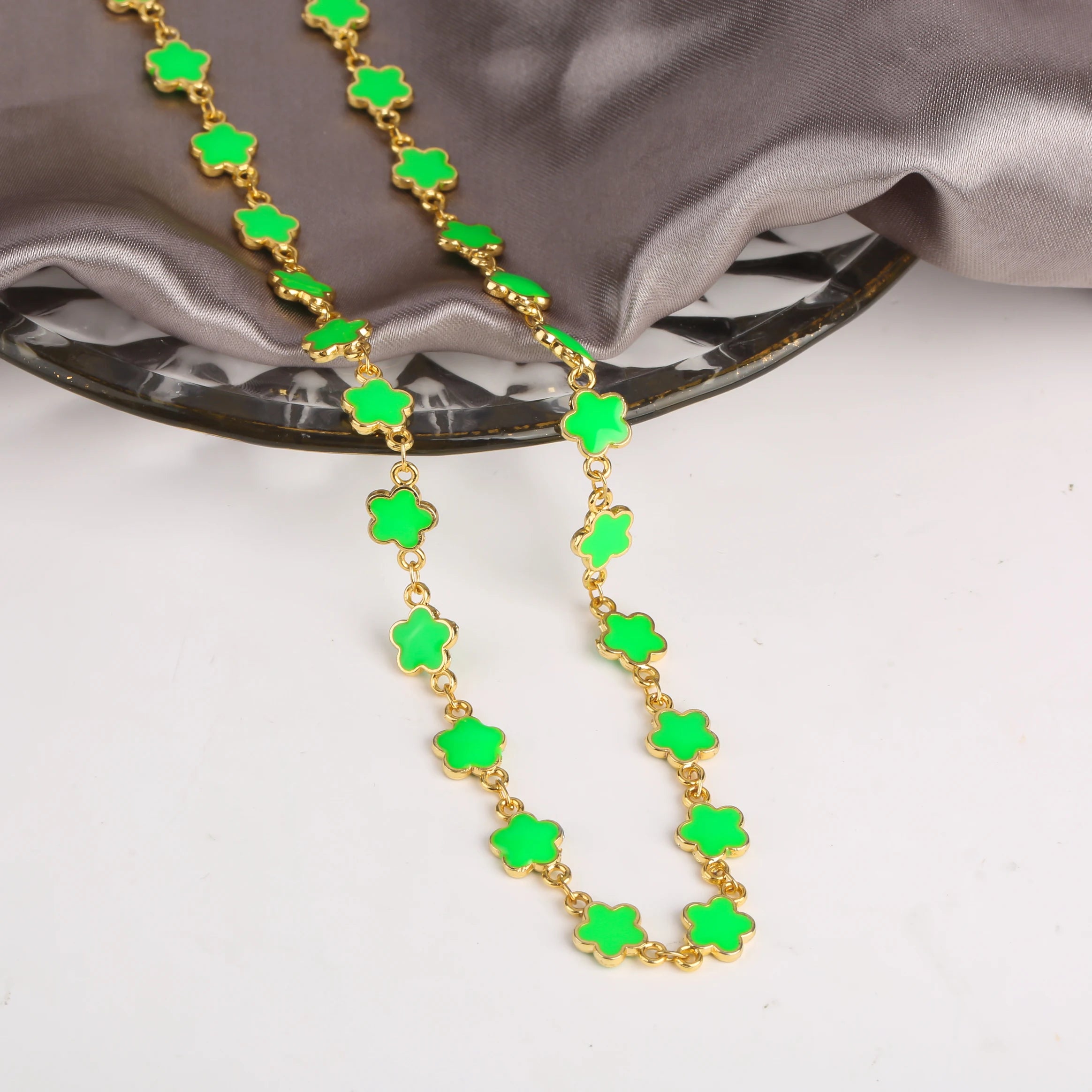 Classic 7 Color Copper Drip Oil Five-Leaf Flower Bracelet Necklace Pentagram Jewelry Set For Women Wedding Party Daily Wear Qme 11