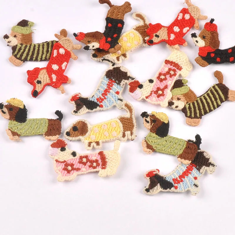 10pcs mix colors Multiple designs sausage dogs cloth patch For Clothing Headwear Bags Decoration Sewing Accessories Qme Mixed