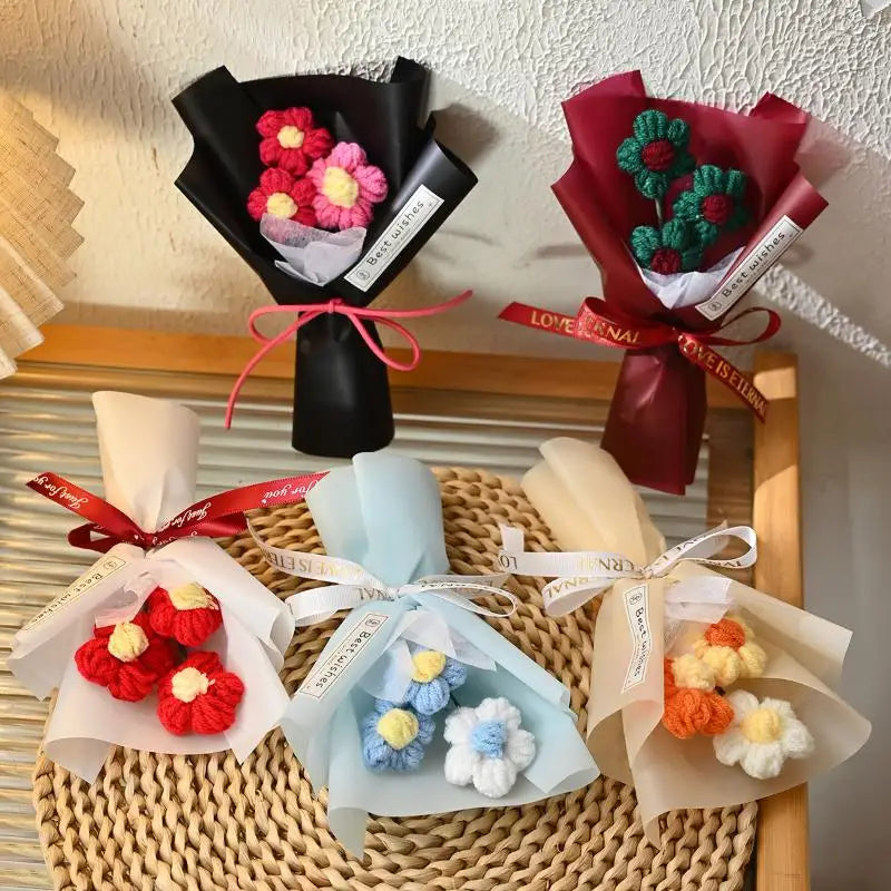 Mini Handmade Yarn Flower Bouquet Crochet Heart Valentine's Day Qme