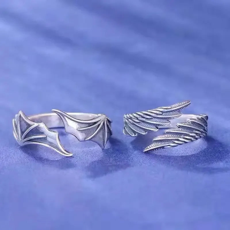 Retro Angel Demon Wing Couples Rings Men Women Charm Exquisite Jewelry Vintage Ancient Silver Color Punk Hip Hop Adjustable Qme