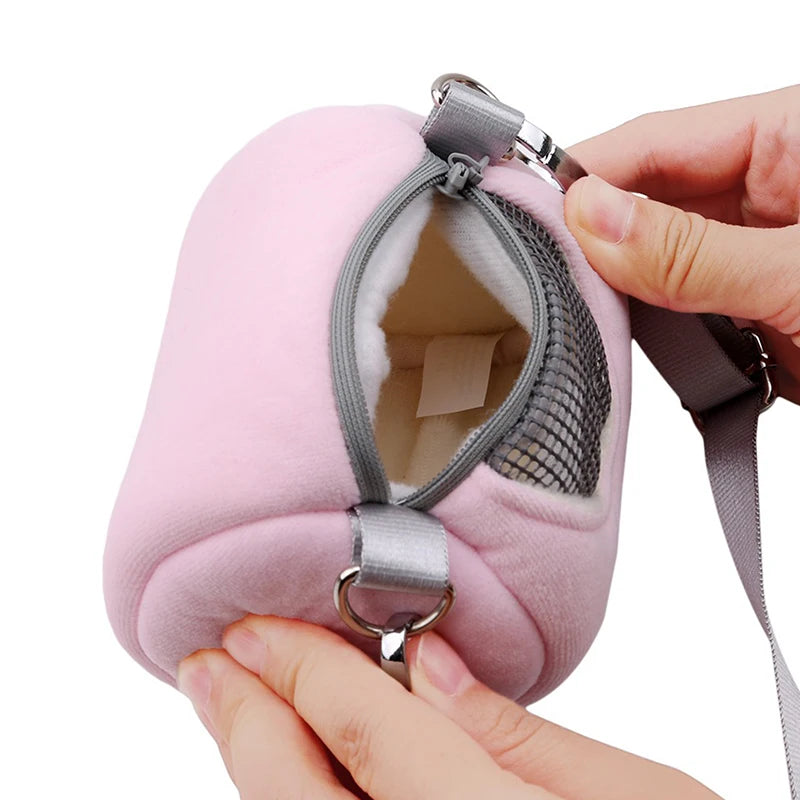 Travel Friendly Hamster Bag Cylinder Design Mesh Visibility Qme