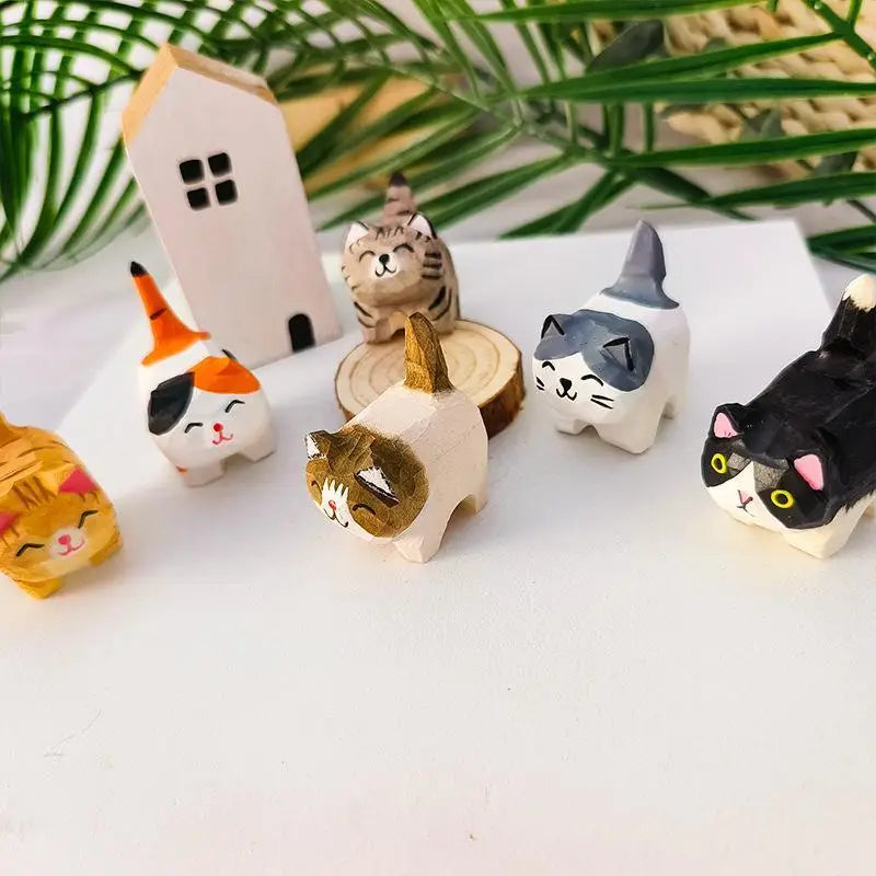 Carved Wooden Kitten Figurine Adorable Mini Cat Ornament Home Bedroom Qme