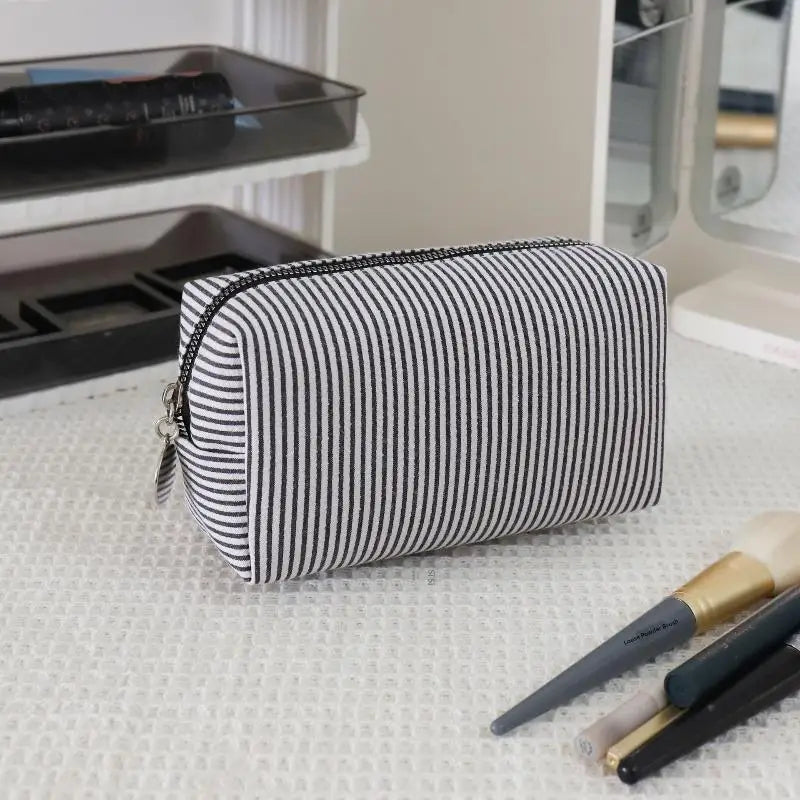 Toiletry Storage Pouch Fresh Simple Striped Cosmetic Bag Large Qme A5