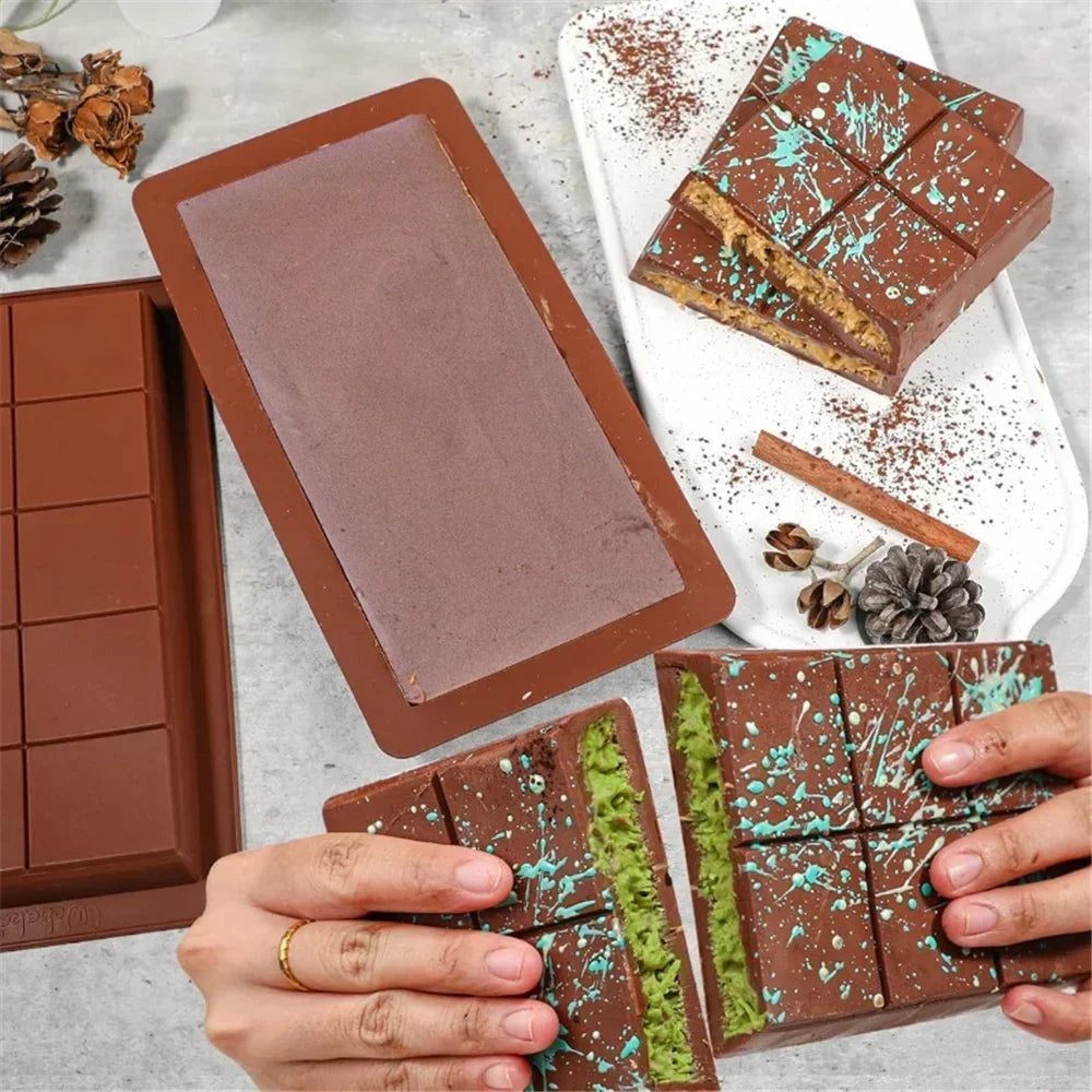 3D DIY Biscuit Baking Tools Silicone Chocolate Mold Break Apart Qme