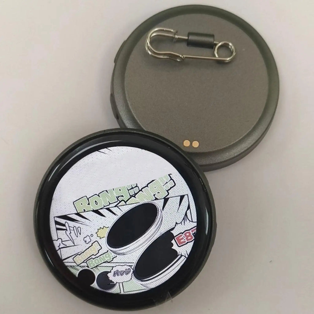 Digital Badge 1.7inch HD Pixel Screen Cute Name Tag 600mAh Electronic Anime Pins 18H Battery for Fans Photo Video Service Qme